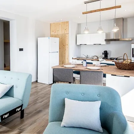 アパート Moho Mountain ジェラールメ