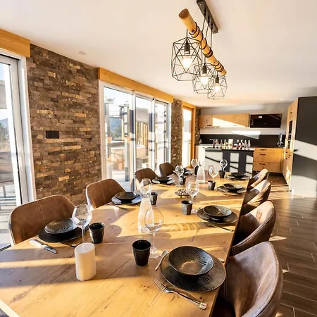 Moho Mountain アパート ジェラールメ