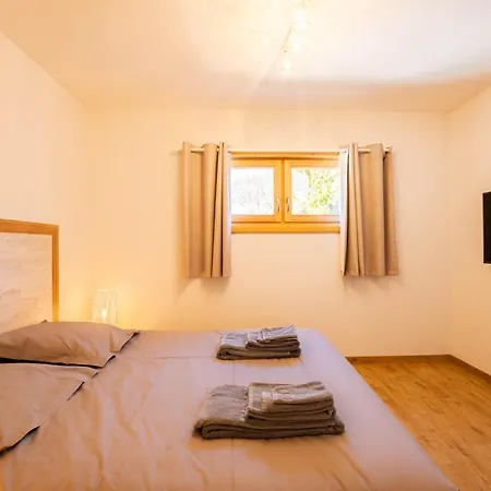 Moho Mountain ג'רארדמר